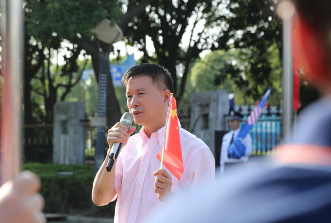 SoundKing Flag Raising Ceremony丨Praise the birthday of the motherland with salute and welcome the 20th National Congress with the original intention