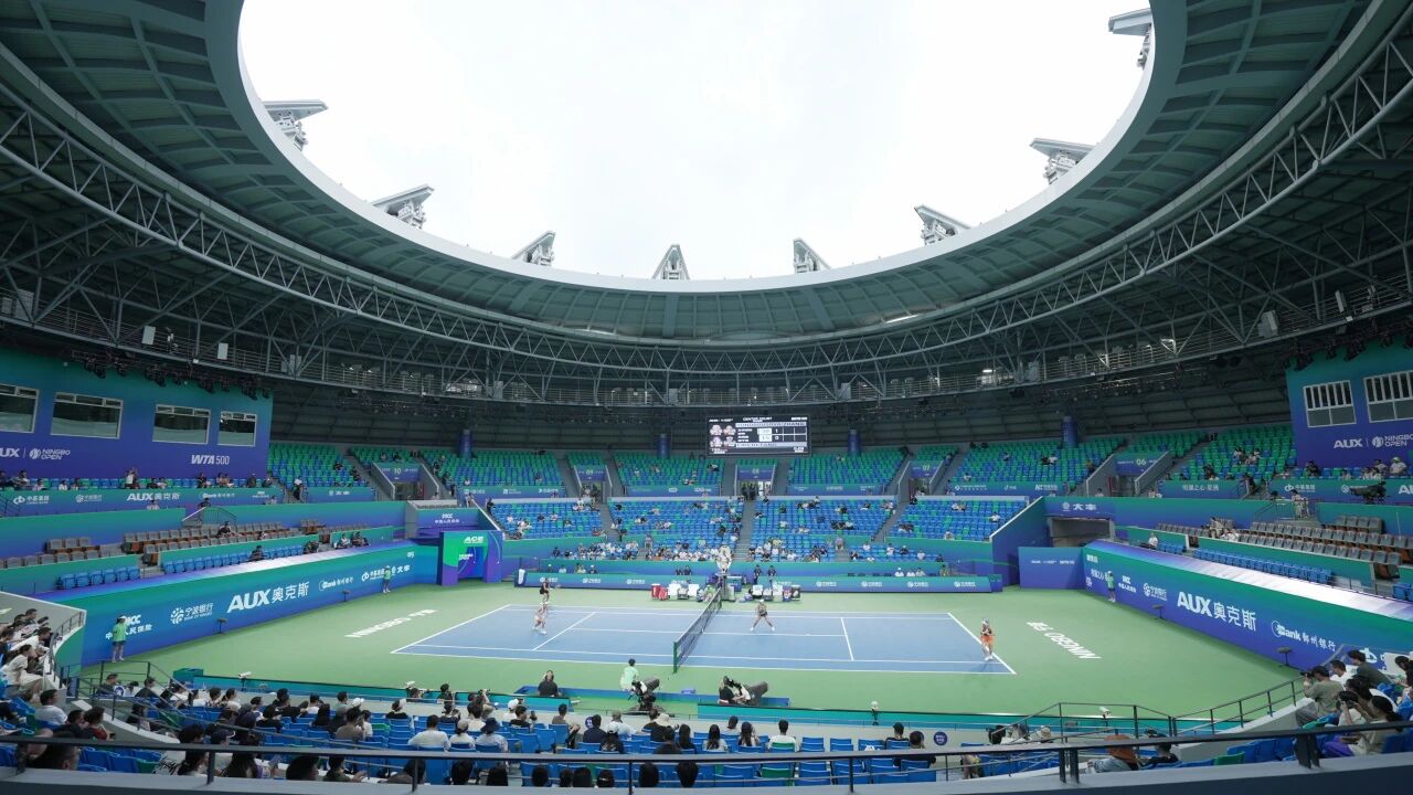 Focus! SoundKing's first immersive sound tennis center opens in Ningbo.